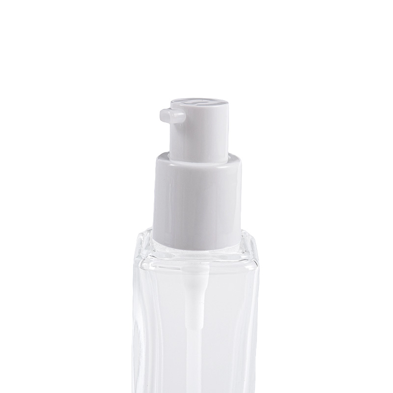 Pompa a spruzzo con elemento pompa a molla incorporato Pompa a spruzzo con elemento pompa a molla incorporato